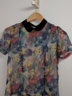COTTON CANDY MESH FLORAL TOP SIZE SMALL